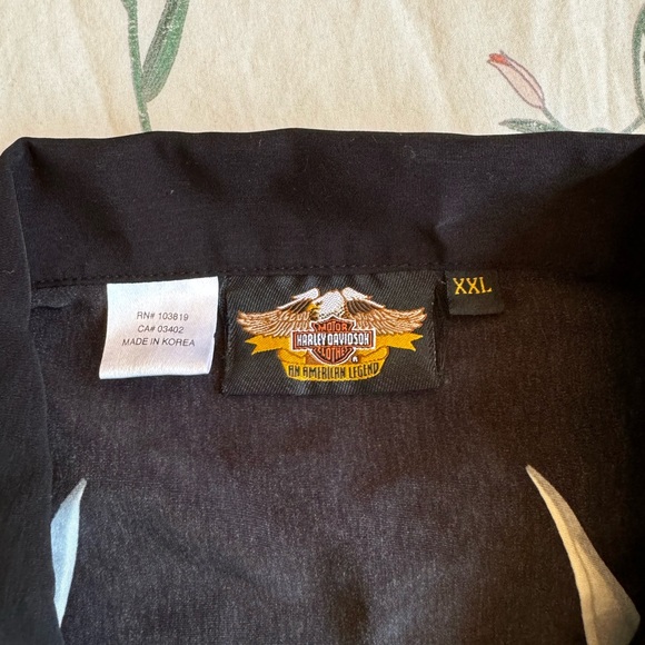 Harley Davidson Short Sleeve Button Up - Picture 4 of 6